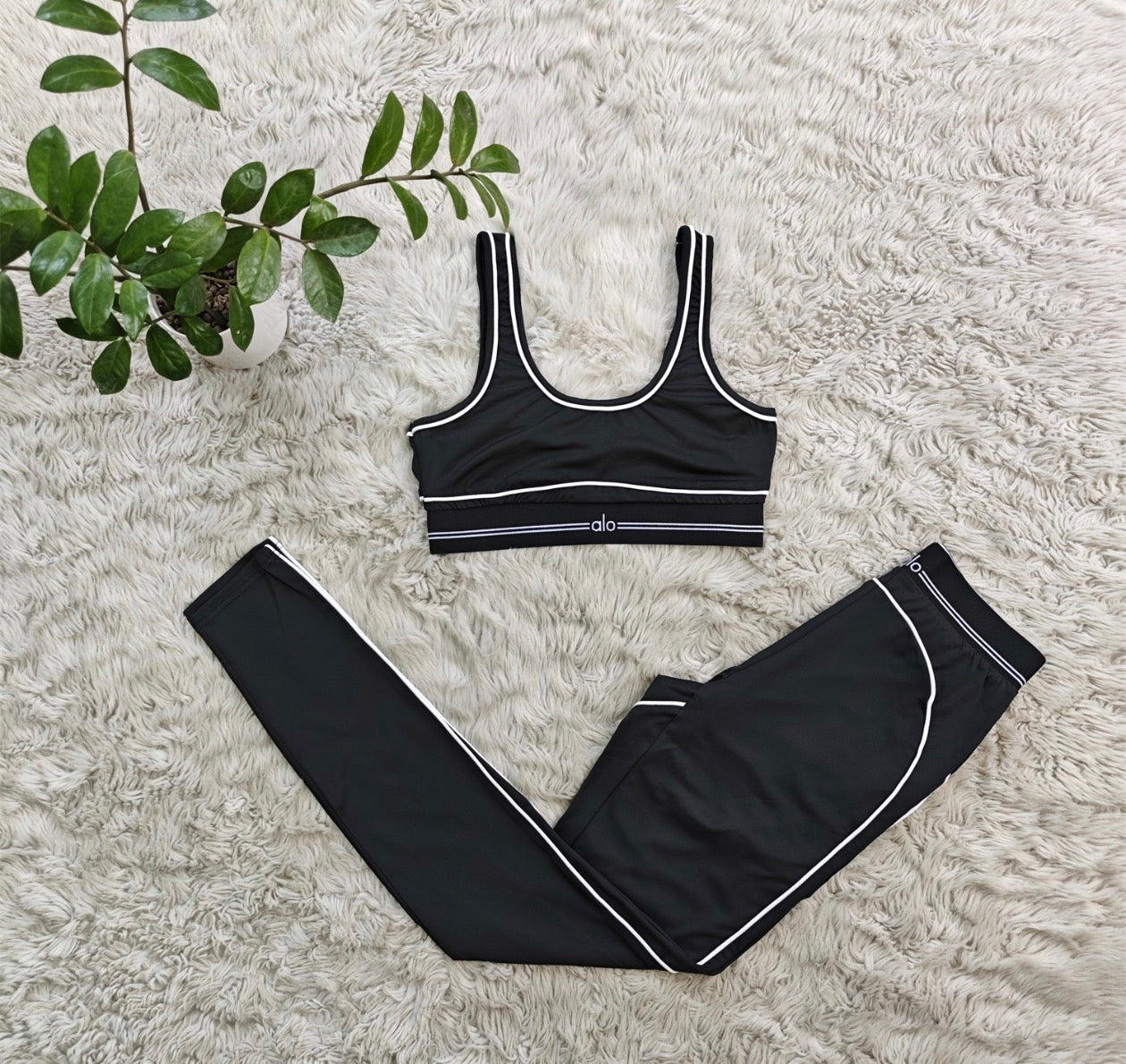 ALO Workout Set (PREORDER)