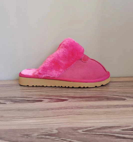 UGG Slippers (PREORDER)