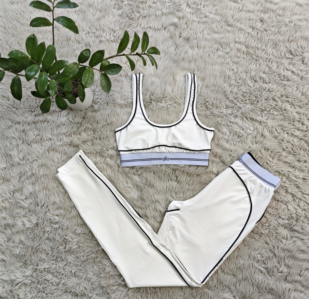 ALO Workout Set (PREORDER)